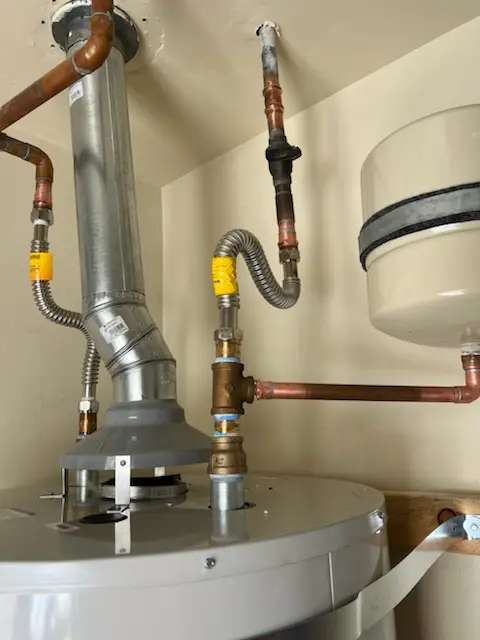 Water heater installation and plumbing repair in Jacksonville Heights South